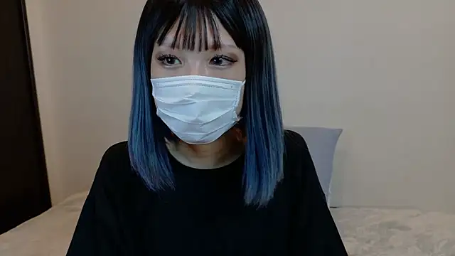 Snapshot of sarina_at chatting on 19, 10, 2025 sarina at online show from 19, 10, 2025