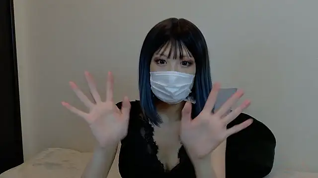 Snapshot of sarina_at chatting on 22, 10, 2025 sarina at online show from 22, 10, 2025