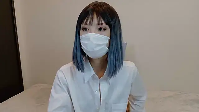 Snapshot of sarina_at chatting on 7, 11, 2025 sarina at online show from 7, 11, 2025