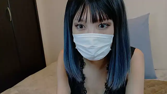 Snapshot of sarina_at chatting on 14, 11, 2025 sarina at online show from 14, 11, 2025