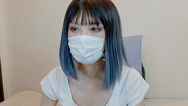 Snapshot of sarina_at chatting on 15, 11, 2025 sarina at online show from 15, 11, 2025