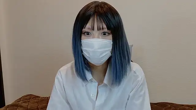 Snapshot of sarina_at chatting on 25, 11, 2025 sarina at online show from 25, 11, 2025