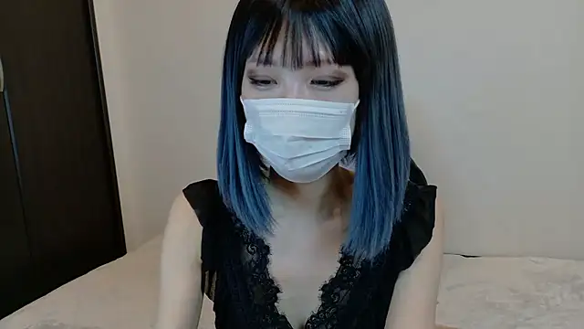 sarina at online show from 25, 2, 2026