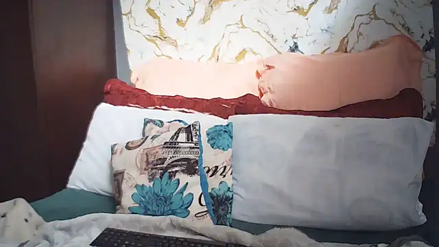 CouplesX96xx online show from 18, 4, 2026