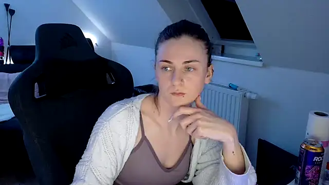 Melly4You online show from 15, 4, 2026