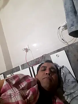 Hot-boy077 online show from 10, 10, 2025