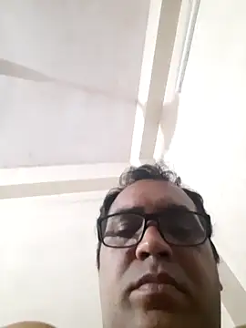 Hot-boy077 online show from 23, 11, 2025