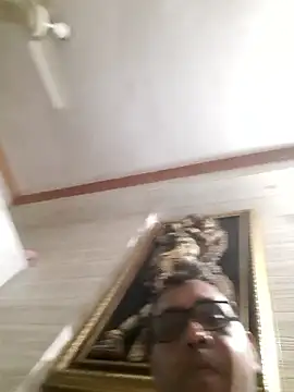 Hot-boy077 online show from 6, 1, 2026