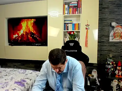 SpartacusDaddy48 online show from 13, 2, 2026