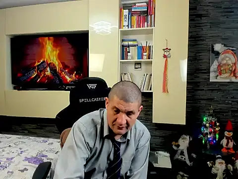 SpartacusDaddy48 online show from 21, 2, 2026