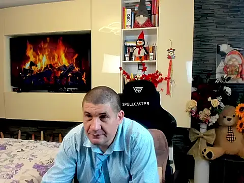 SpartacusDaddy48 online show from 26, 2, 2026