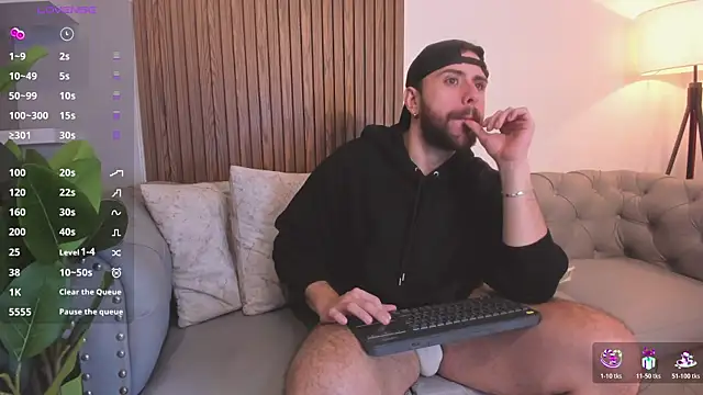 Maximo Wolff online show from 12, 4, 2026