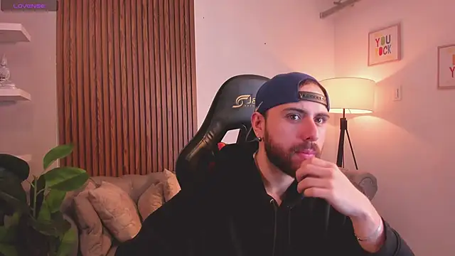 Maximo Wolff online show from 13, 4, 2026