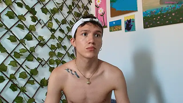 Snapshot of Patrick_phoenix chatting on 16, 9, 2025 Patrick phoenix online show from 16, 9, 2025