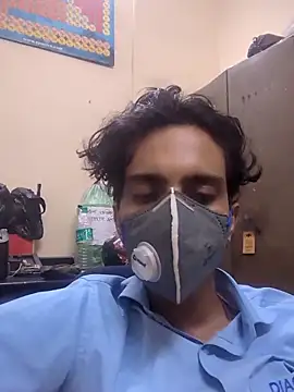 Snapshot of Sushant001 chatting on 6, 10, 2025 Sushant001 online show from 6, 10, 2025