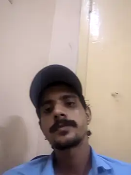 Snapshot of Sushant001 chatting on 10, 10, 2025 Sushant001 online show from 10, 10, 2025