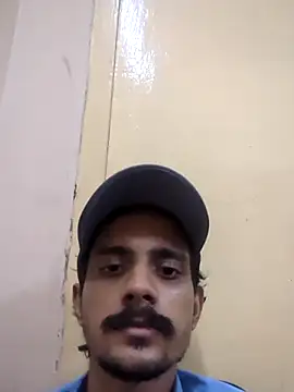 Snapshot of Sushant001 chatting on 11, 10, 2025 Sushant001 online show from 11, 10, 2025