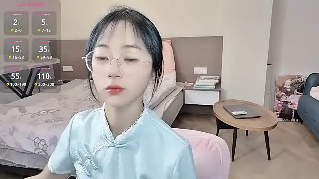 nini a online show from 14, 12, 2025