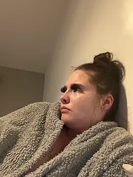 LollyLove  online show from 15, 4, 2026