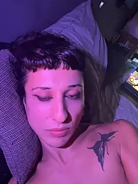 Snapshot of helen_transbarcelona chatting on 2, 8, 2026 helen transbarcelona online show from 2, 8, 2026