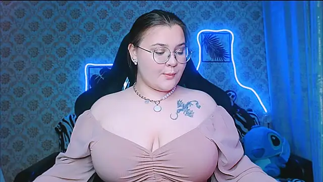 Snapshot of InLoveWithLife26 chatting on 15, 9, 2025 InLoveWithLife26 online show from 15, 9, 2025