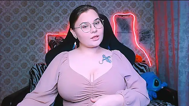 Snapshot of InLoveWithLife26 chatting on 24, 10, 2025 InLoveWithLife26 online show from 24, 10, 2025