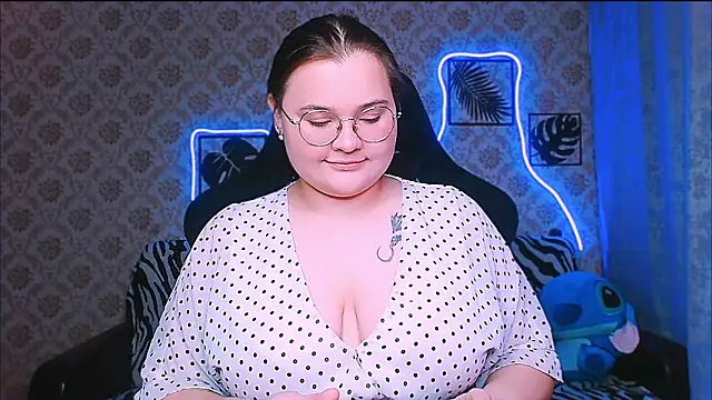 Snapshot of InLoveWithLife26 chatting on 7, 11, 2025 InLoveWithLife26 online show from 7, 11, 2025