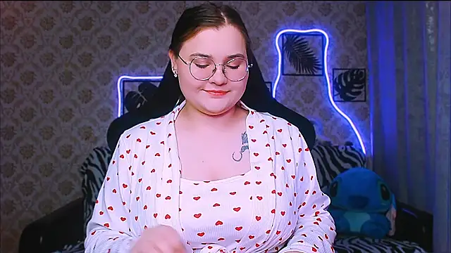 Snapshot of InLoveWithLife26 chatting on 27, 11, 2025 InLoveWithLife26 online show from 27, 11, 2025