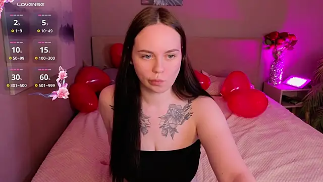 Alice Moondark online show from 13, 2, 2026