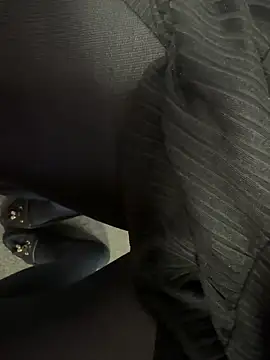 HiddenHoneyLDN online show from 19, 9, 2025