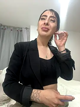 Snapshot of Savannah_Monroe chatting on 29, 11, 2025 Savannah Monroe online show from 29, 11, 2025