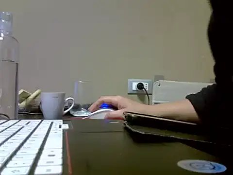 Snapshot of ITALIANASISIXX chatting on 5, 1, 2025 ITALIANASISIXX online show from 5, 1, 2025