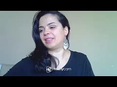 Snapshot of ITALIANASISIXX chatting on 20, 2, 2025 ITALIANASISIXX online show from 20, 2, 2025