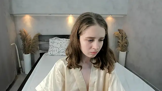 Camilla Kelly online show from 25, 10, 2025