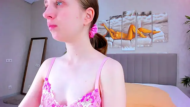 Camilla Kelly online show from 15, 5, 2026