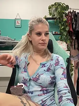 TheRealJessyLey online show from 2, 11, 2025