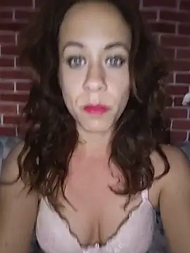 Snapshot of HotGinger66 chatting on 17, 6, 2026 HotGinger66 online show from 17, 6, 2026