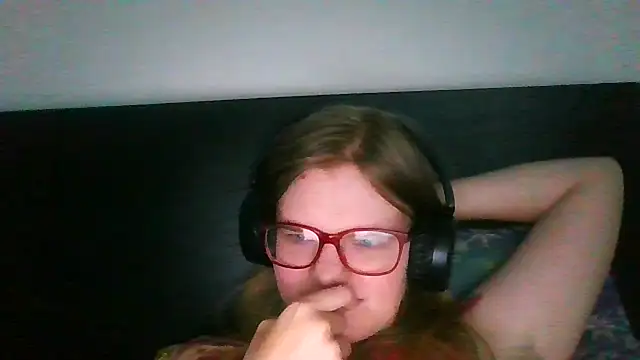 Moonolighta online show from 30, 9, 2025