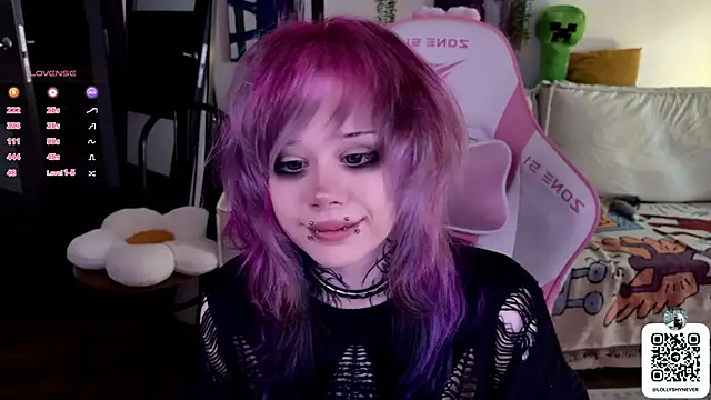 Lollyshy online show from 12, 9, 2025