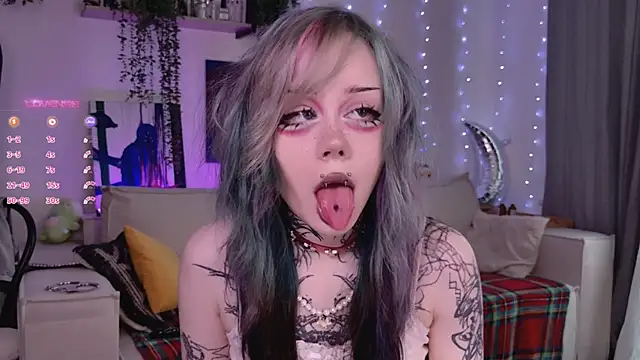 Lollyshy online show from 4, 2, 2026