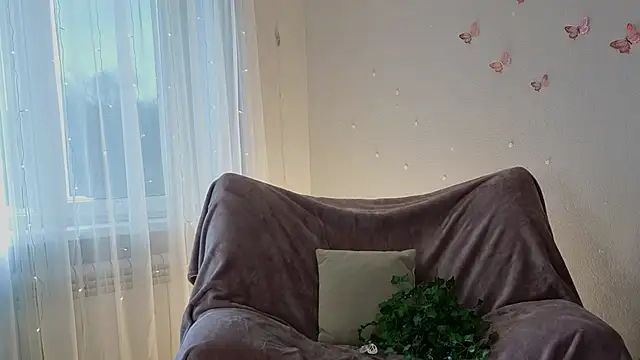 BlushinBloom online show from 8, 4, 2026