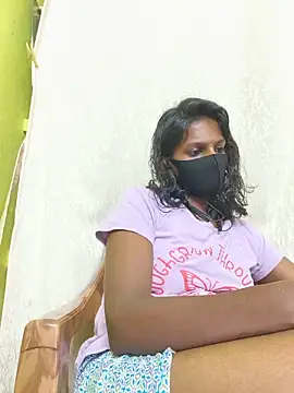Snapshot of Honey_rosetamil chatting on 18, 6, 2026 Honey rosetamil online show from 18, 6, 2026