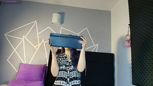 karlamoon23 online show from 27, 3, 2026