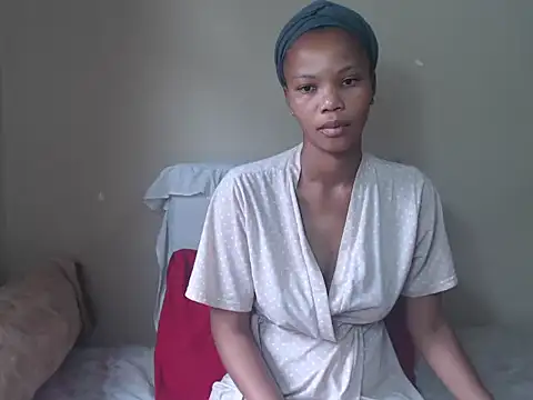  SweetLips  online show from 2, 11, 2025