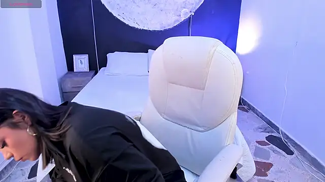 ShaniaDaniels online show from 24, 9, 2025