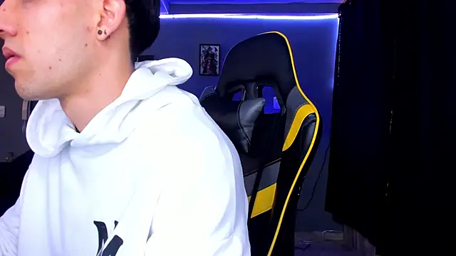 alexgiraldo   online show from 18, 9, 2025