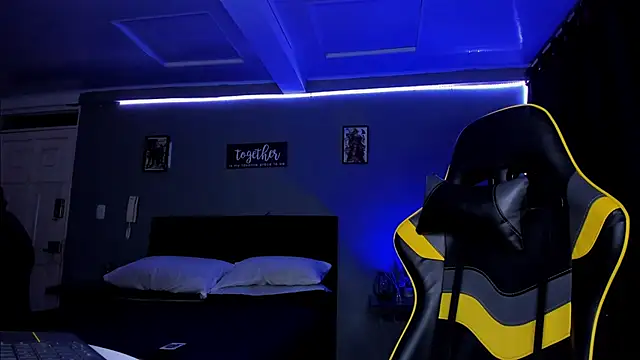 alexgiraldo   online show from 13, 10, 2025