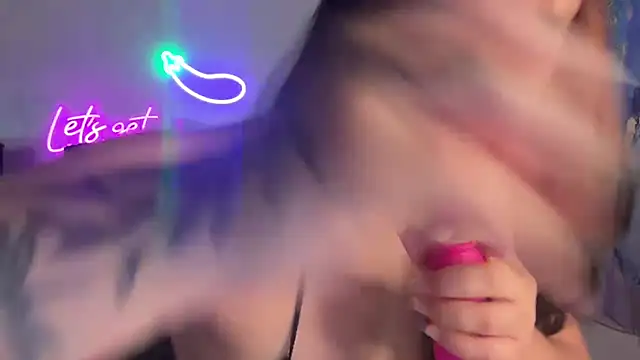 Snapshot of nina_lovez chatting on 3, 10, 2025 nina lovez online show from 3, 10, 2025