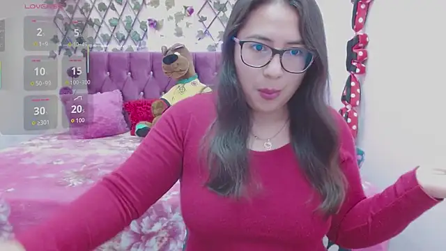 Snapshot of Estrella__sex chatting on 9, 9, 2025 Estrella sex online show from 9, 9, 2025