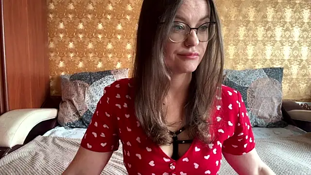 Snapshot of mia_shine_bright_wow chatting on 24, 11, 2025 mia shine bright wow online show from 24, 11, 2025